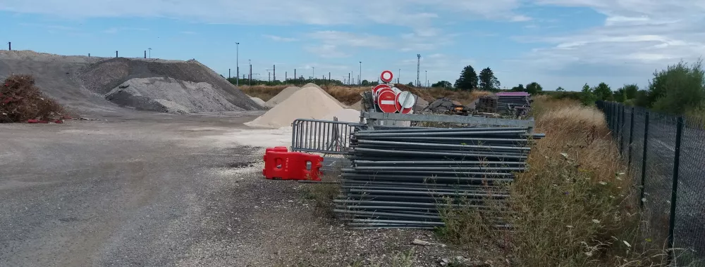 Vue partielle du terrain