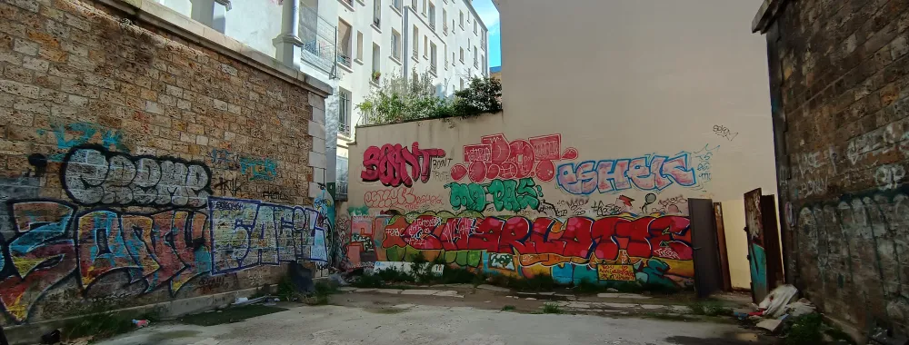 Vue intérieure du bien situé au 53 bis rue de la Voûte