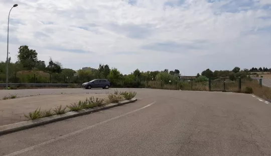 Vue partielle du terrain